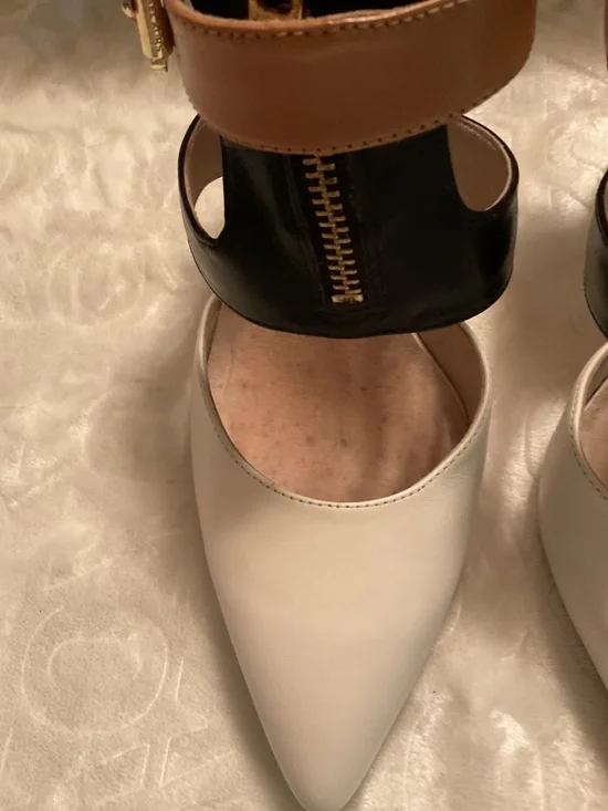 Shoe perfection! - Picture 5 of 5